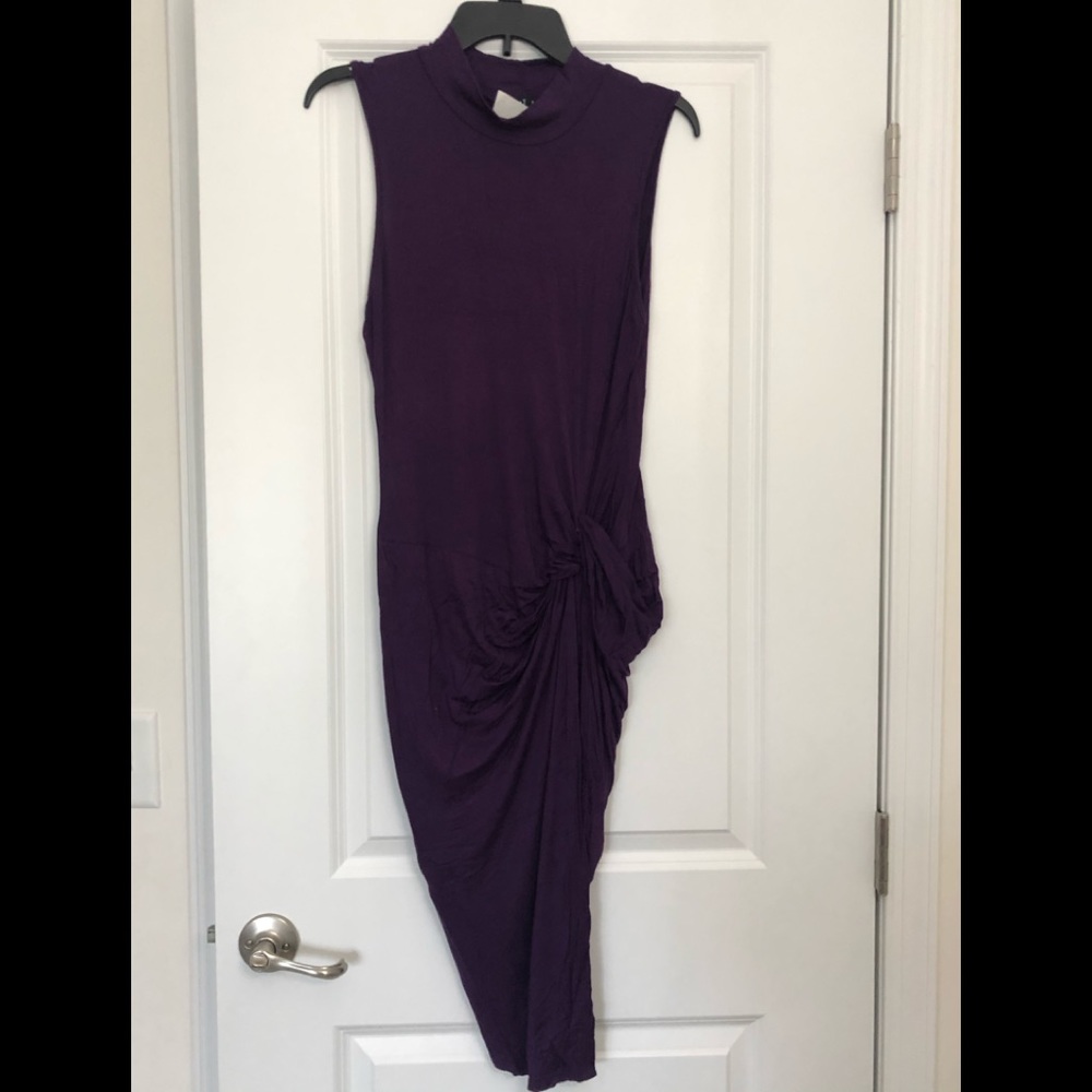 Purple sleeveless dress